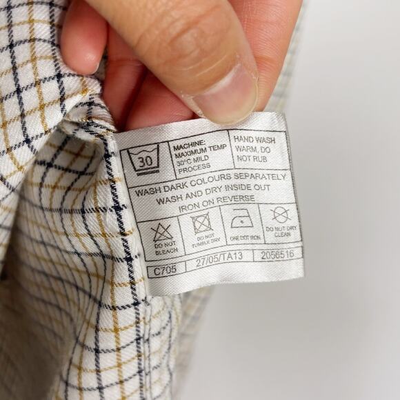 James Pringle Mens Large Cream Yellow Plaid Flannel Dress Shirt Cotton Blend - Picture 8 of 8